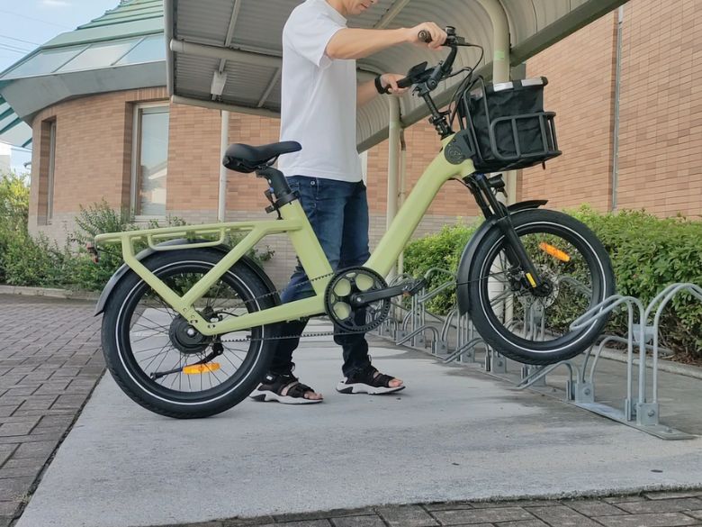 はめ込む駐輪場