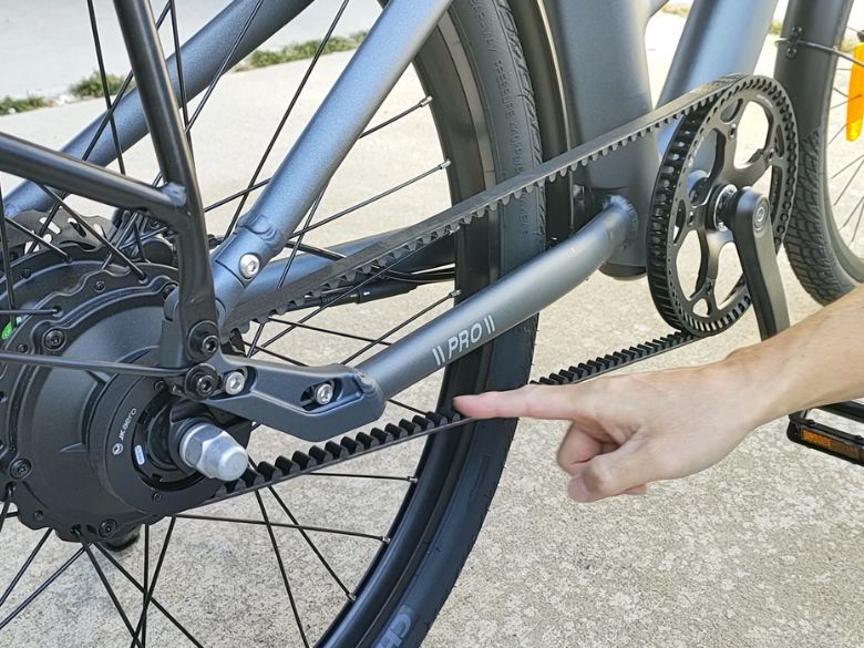 ベルトドライブ