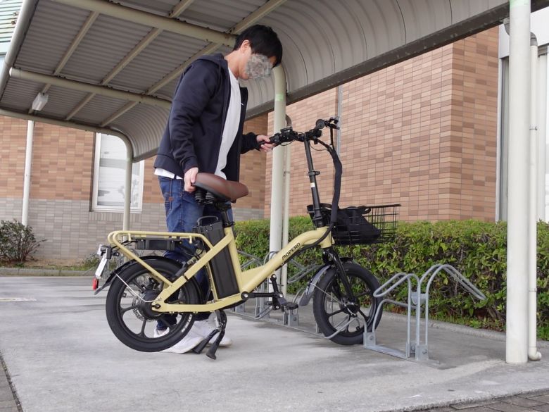 はめ込む駐輪場