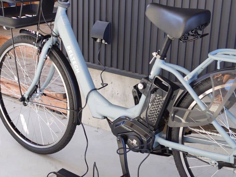 コンセントに直接つないで充電