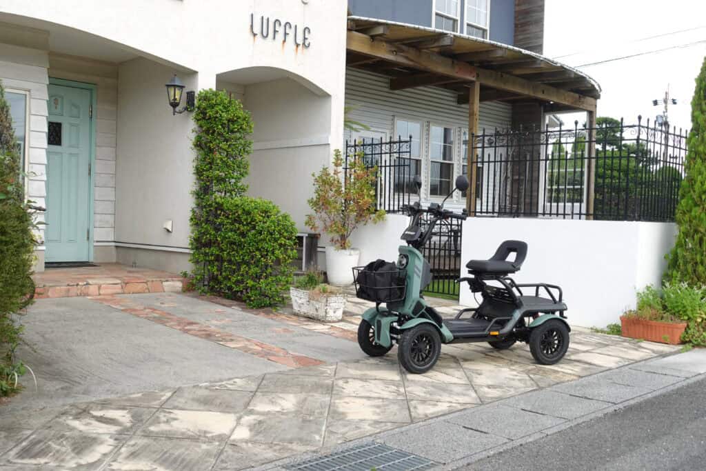 特定小型原付AINOHOT「SAGA life」のスペック
