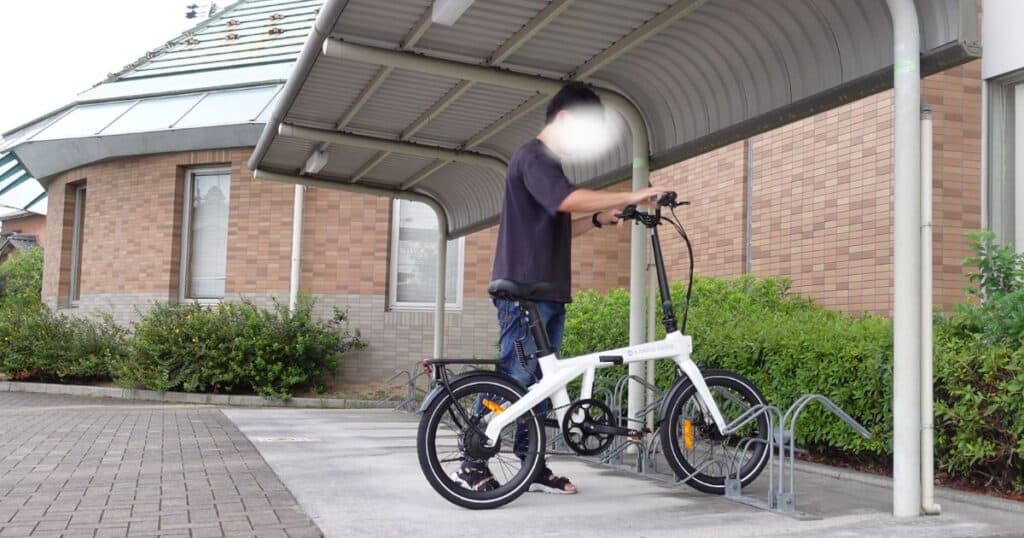 はめ込む駐輪場